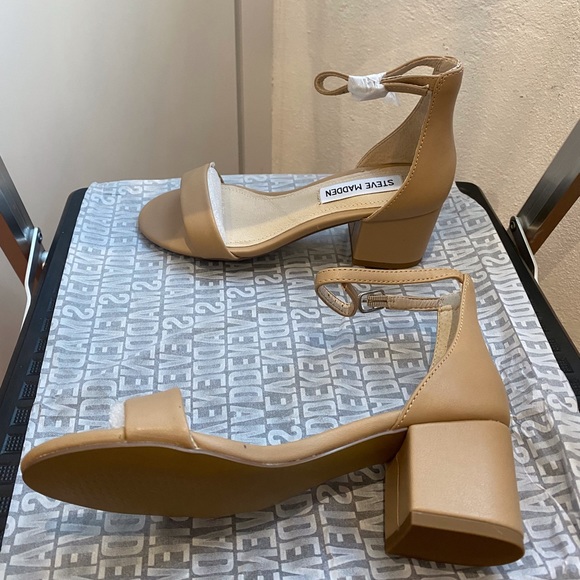 Steve Madden Sandals, Irene Style, Blush Color, Woman Size 4 - Picture 3 of 9